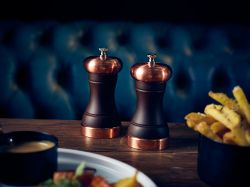 London Copper Salt/ Pepper Grinder 12cm - Pack of 6