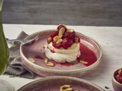 Terra Porcelain Rose Presentation Plate 26cm - Pack of 6