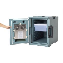 Cambro Heated Insulated Food Box Blue