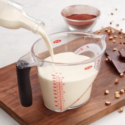 Oxo Good Grips Angled Measuring Jug 1000ml