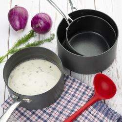 Vogue Anodised Aluminium Non-Stick Saucepan 16cm