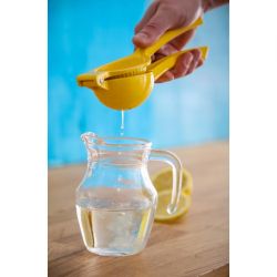 Olympia Hand Juicer Lemon