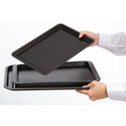 Nisbets Essentials Non Stick Baking Trays (3 Pack)