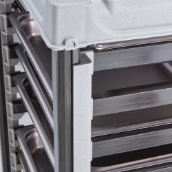 Cambro 1/1 Gastronorm Trolley 18 Tray Capacity Tall