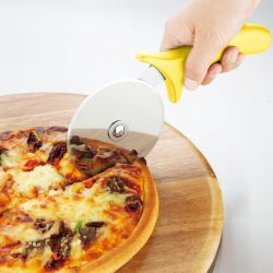 Hygiplas Pizza Wheel Yellow 4