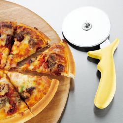 Hygiplas Pizza Wheel Yellow 4