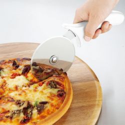 Hygiplas Pizza Wheel White 4
