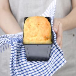 Vogue Non-Stick Loaf Tin 180mm