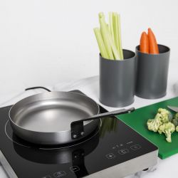 Vogue Carbon Steel Omelette Pan 20cm