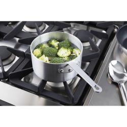 Vogue Aluminium Saucepan 18cm