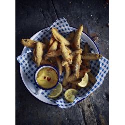Greaseproof Paper Blue Gingham Print 25 x 20cm