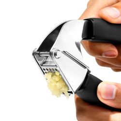 Oxo Good Grip Garlic Press