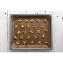 NoStik Reusable Bake Liner Brown 330 x 400mm
