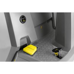 Karcher Vacuum Sweeper KM 85/50 R BP